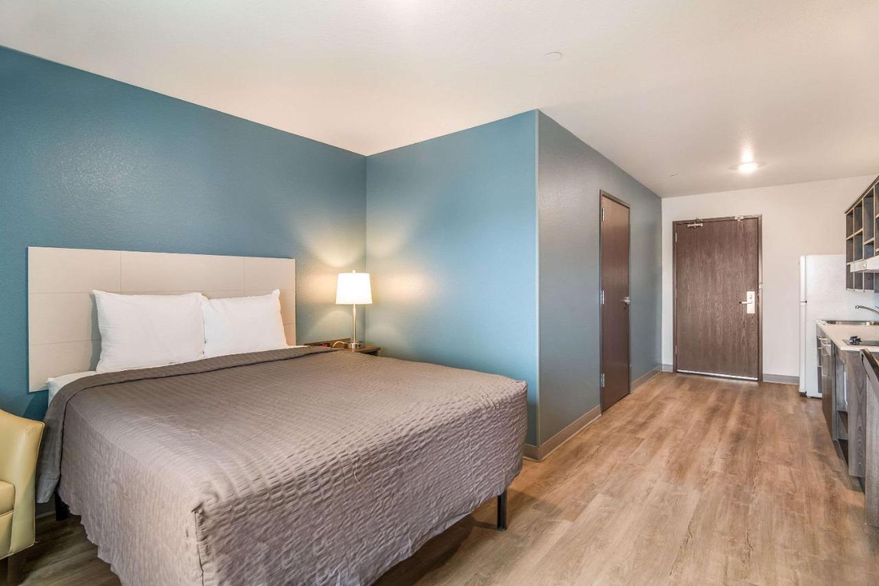 Woodspring Suites Missoula Exterior photo