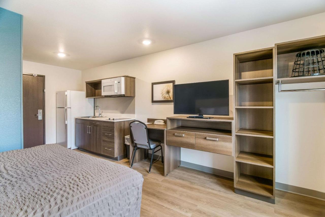 Woodspring Suites Missoula Exterior photo