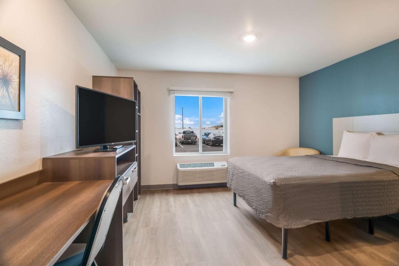 Woodspring Suites Missoula Exterior photo